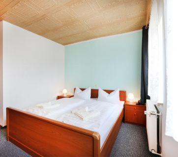Hotel "Zum Einsiedler" Deutschneudorf Eksteriør billede