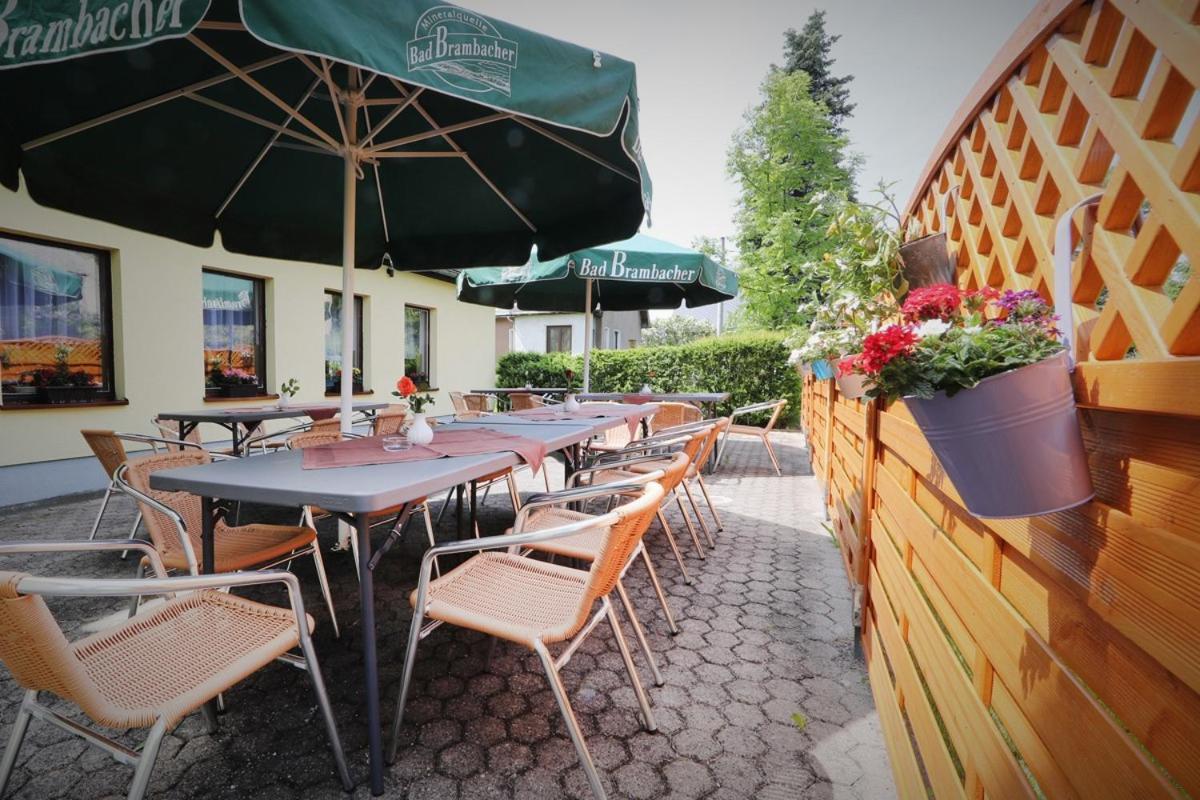 Hotel "Zum Einsiedler" Deutschneudorf Eksteriør billede